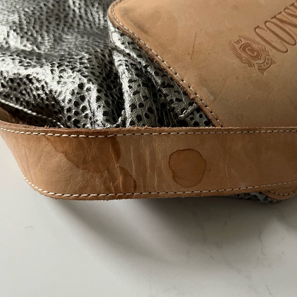 Consuela hand bag. - Picture 3 of 5